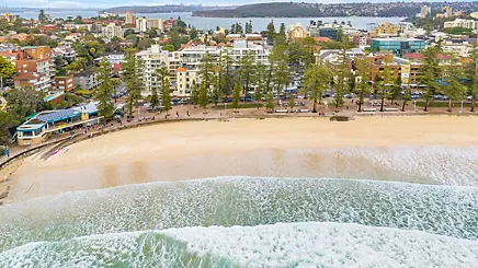Family beach retreat in Sydney