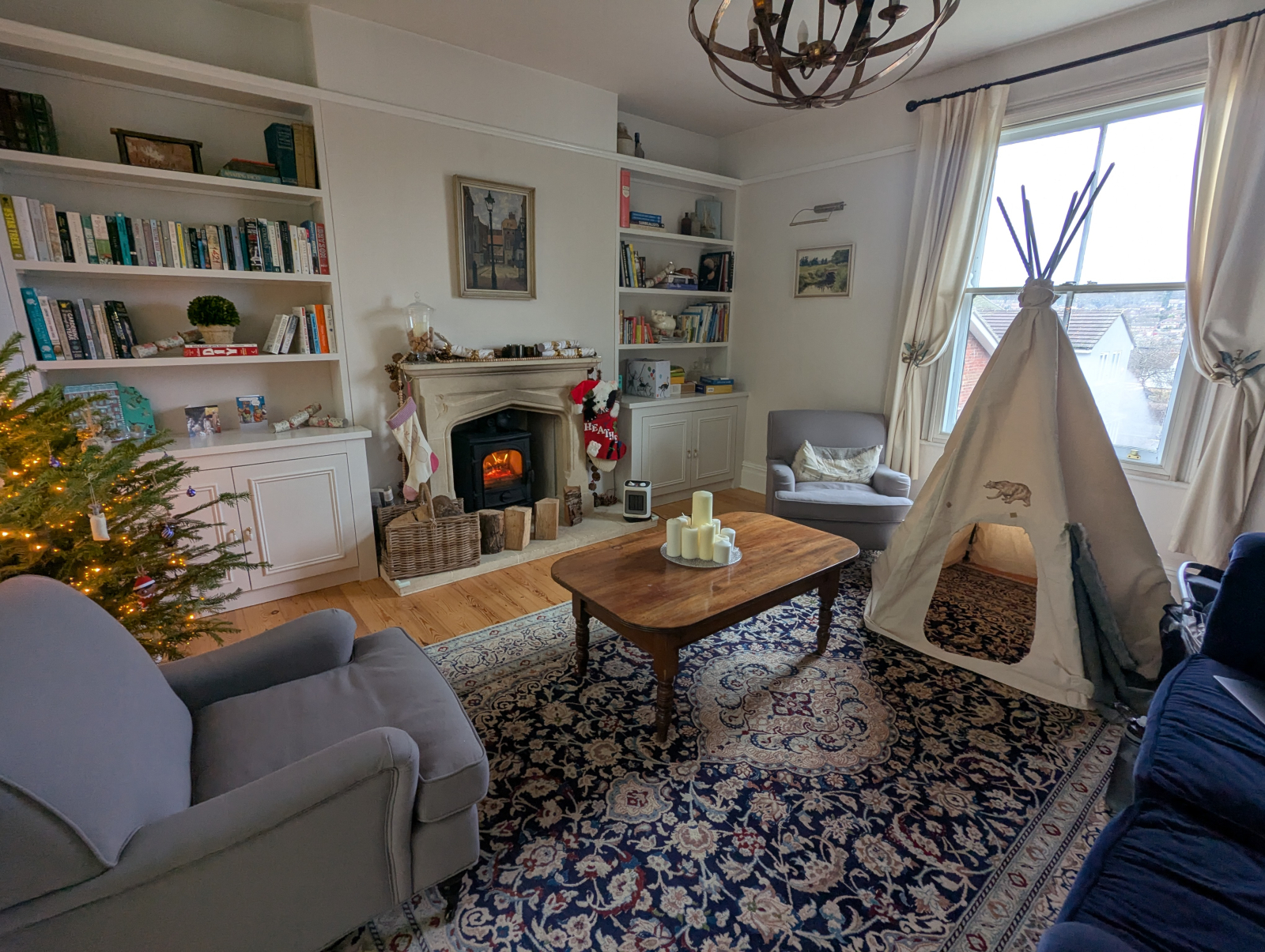 Family Victorian home near London