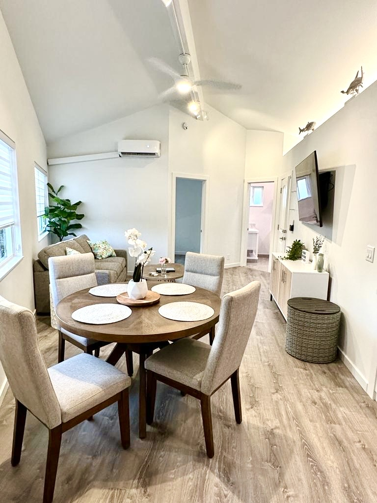 1 bed | Walk to town/beach (S. Kihei)