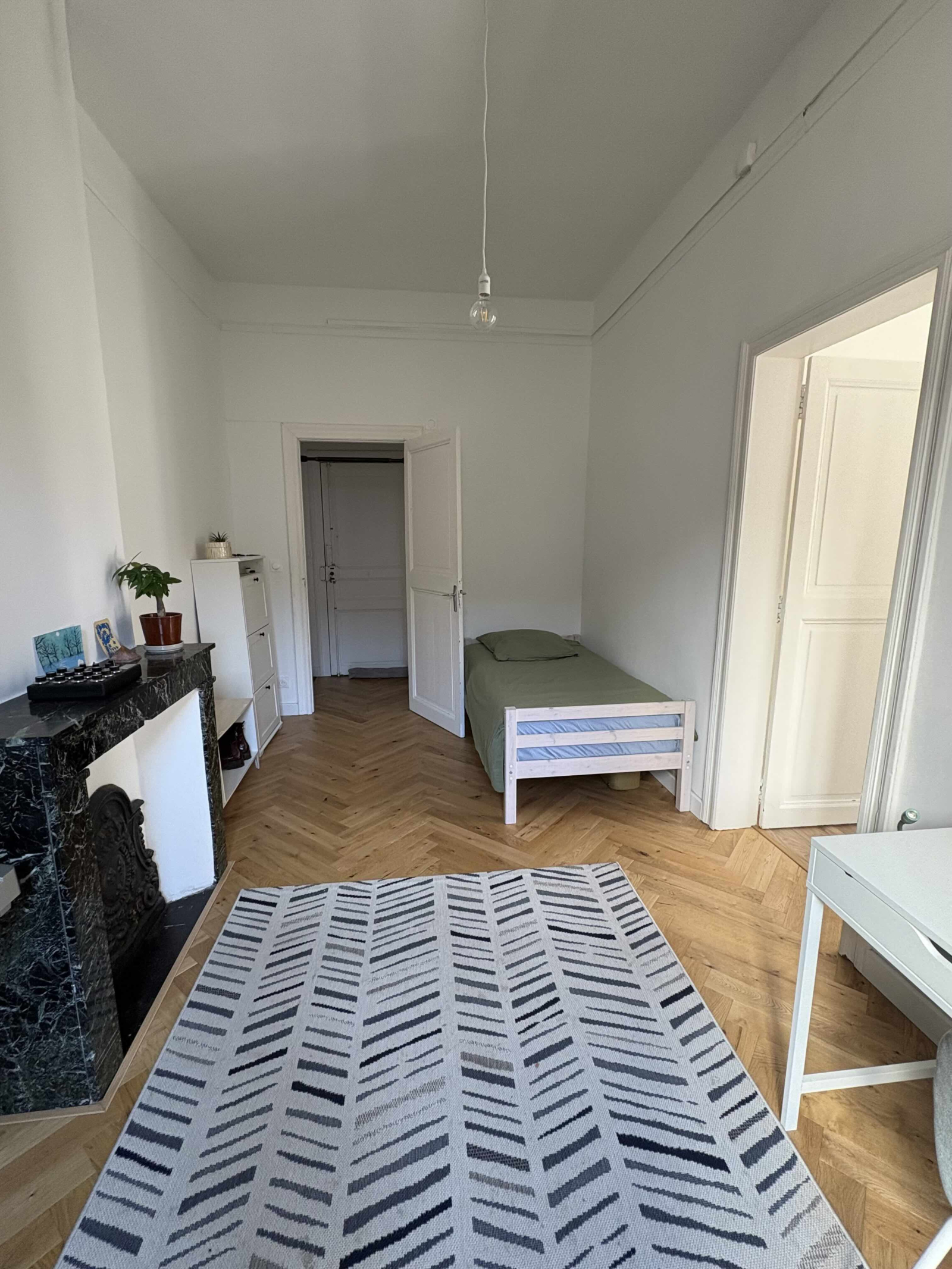 Apartamento Art Decó creativo y encantador en el corazón de Montpellier