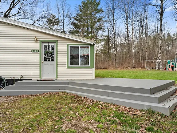 Charming 2 bedroom home in the Finger Lakes region of NYS