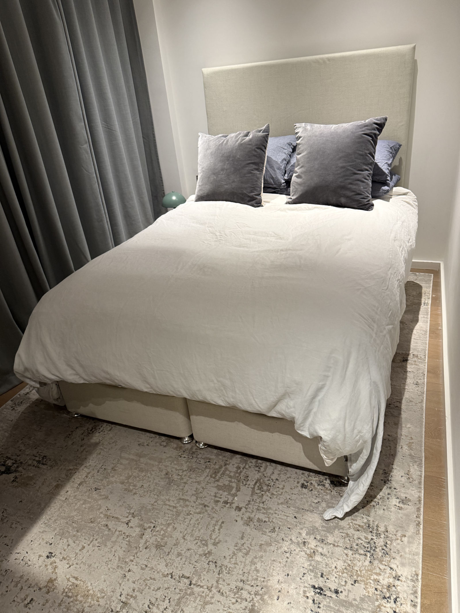 City pad with great views of London City