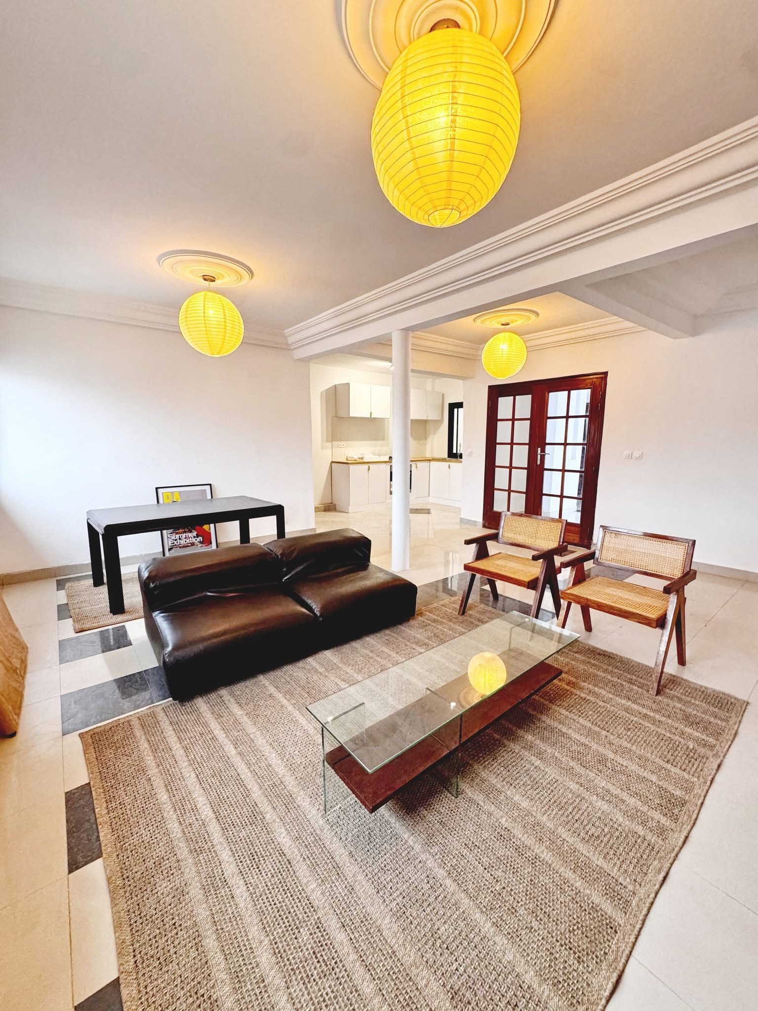 Sunny Penthouse mit großer privater Dachterrasse in Dakar, Senegal