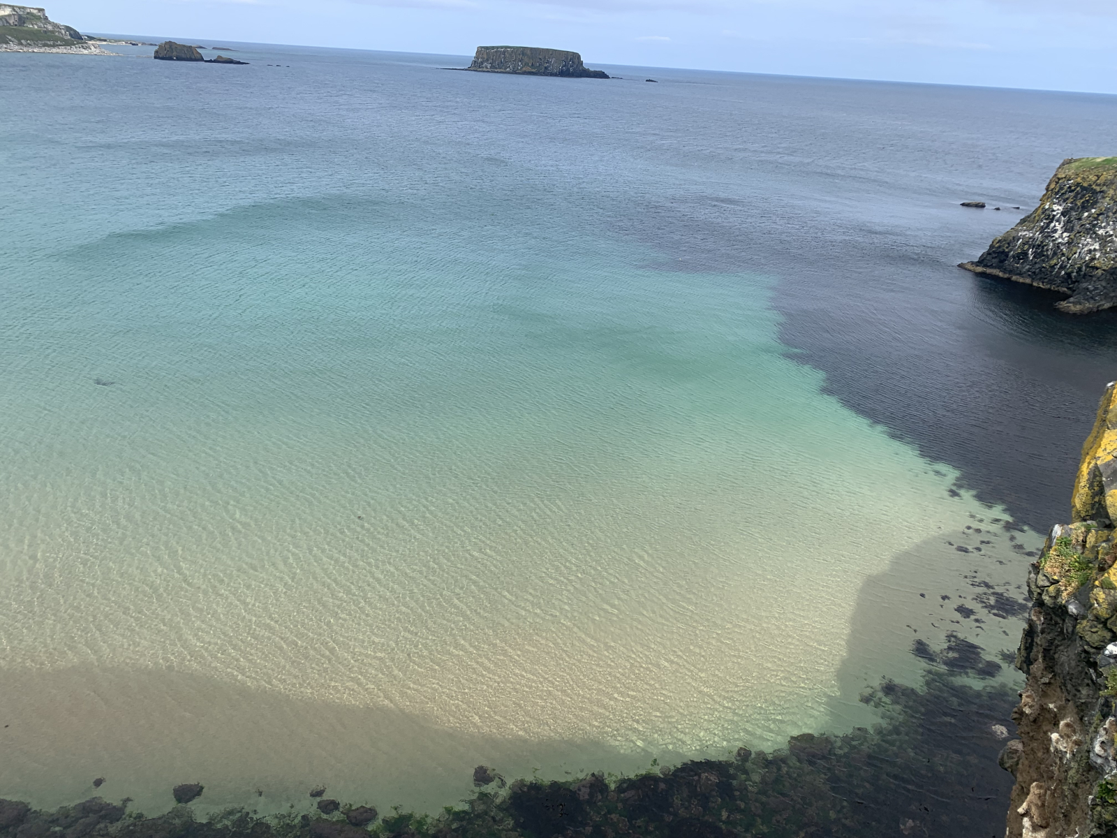 Bij de touwbrug van Carrick-A-Rede