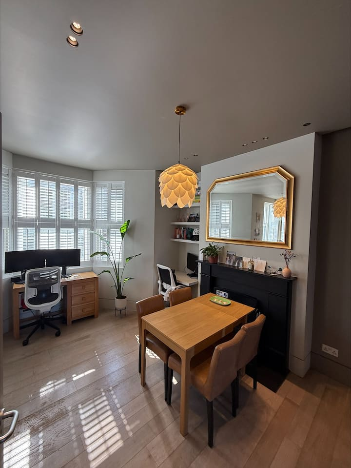 Modern Flat in Clapham