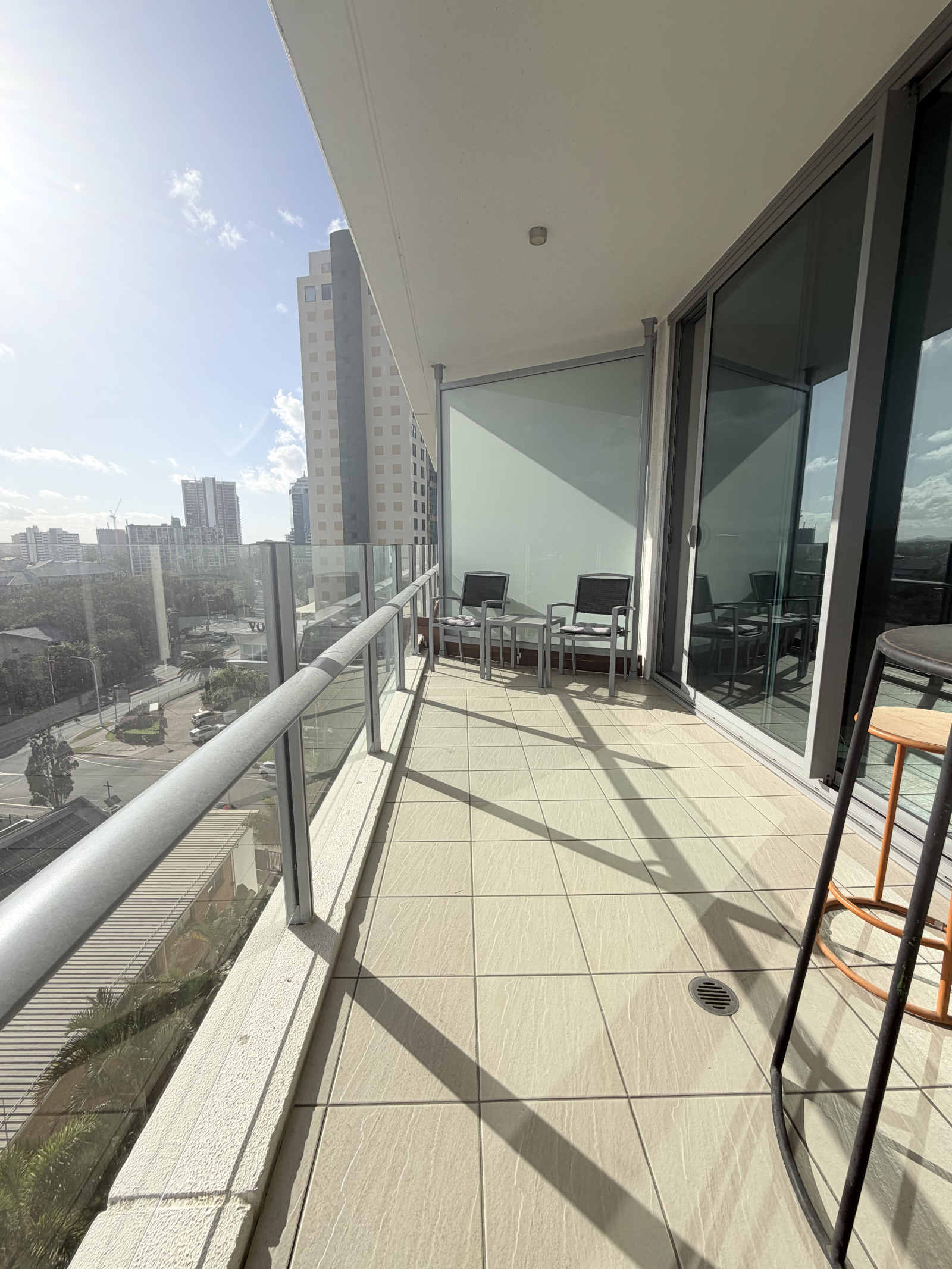 Sunny Gold Coast, (Surfers Paradise) Retreat