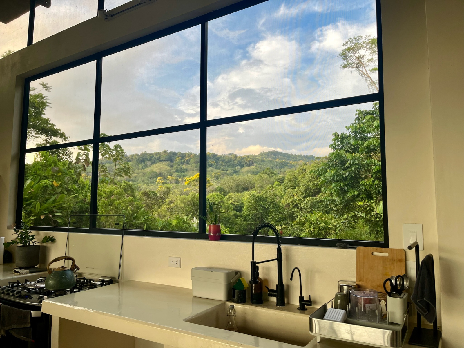 Modern Jungle Home in Southern Costa Rica
