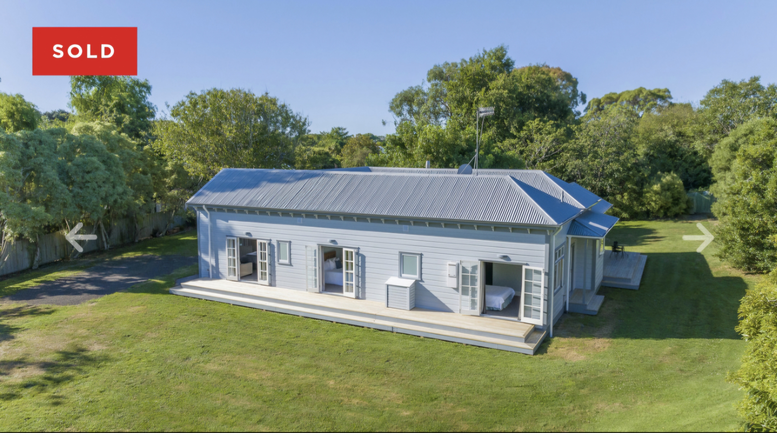 Renovate 1920s villa in beach location