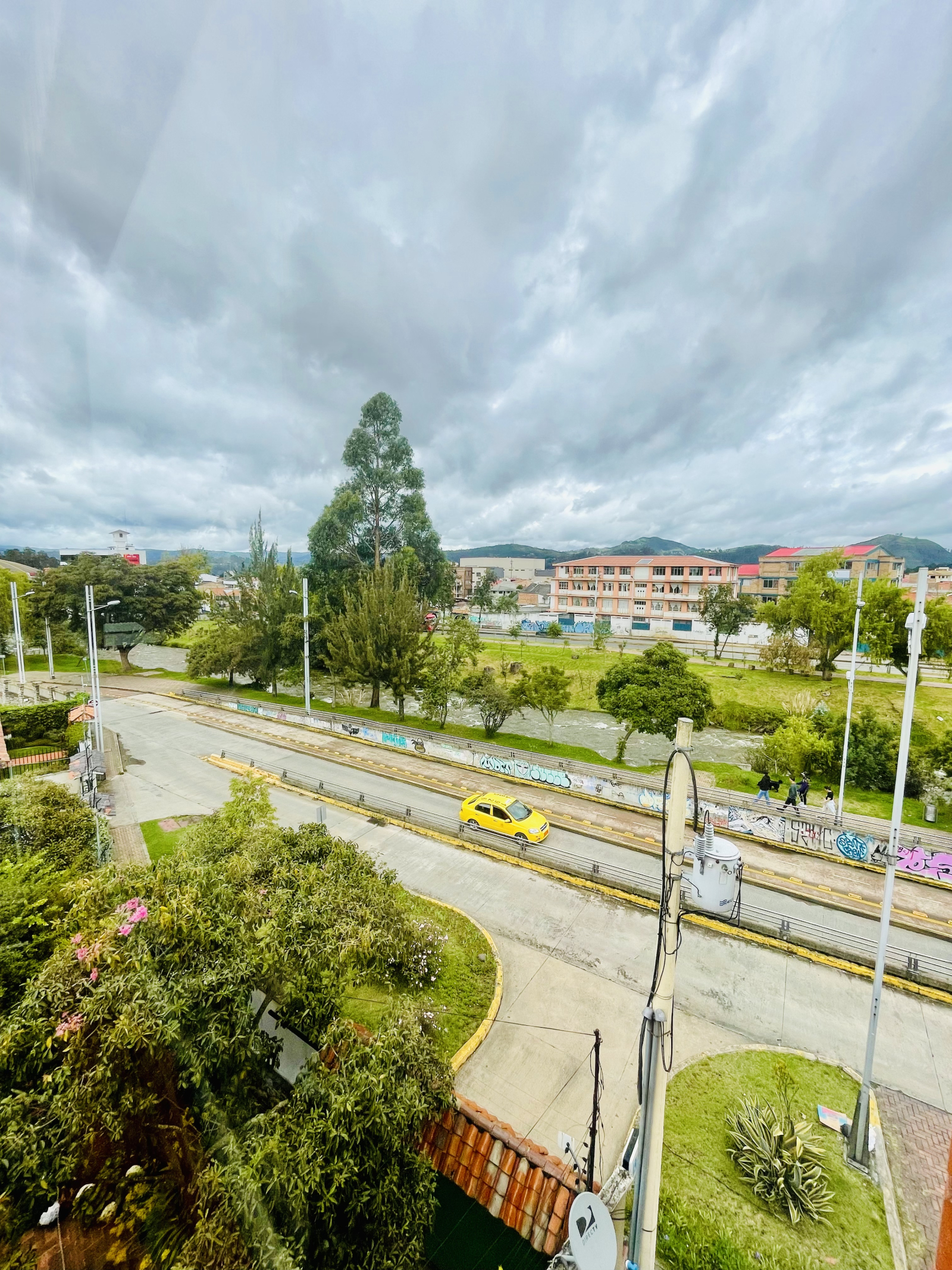 Riverfront cozy apartment with Panoramic Views in Puertas Del Sol