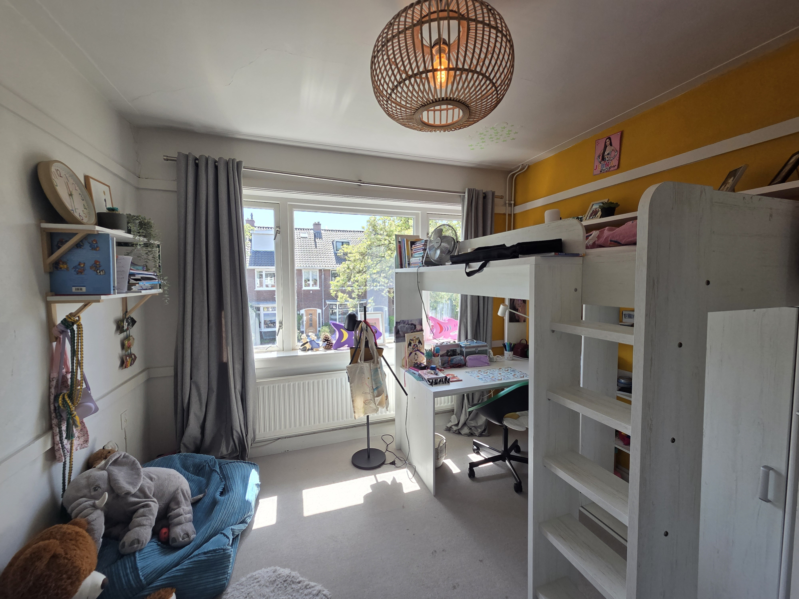 Modern & cosy family home in Haarlem, near Amsterdam and the beach!
