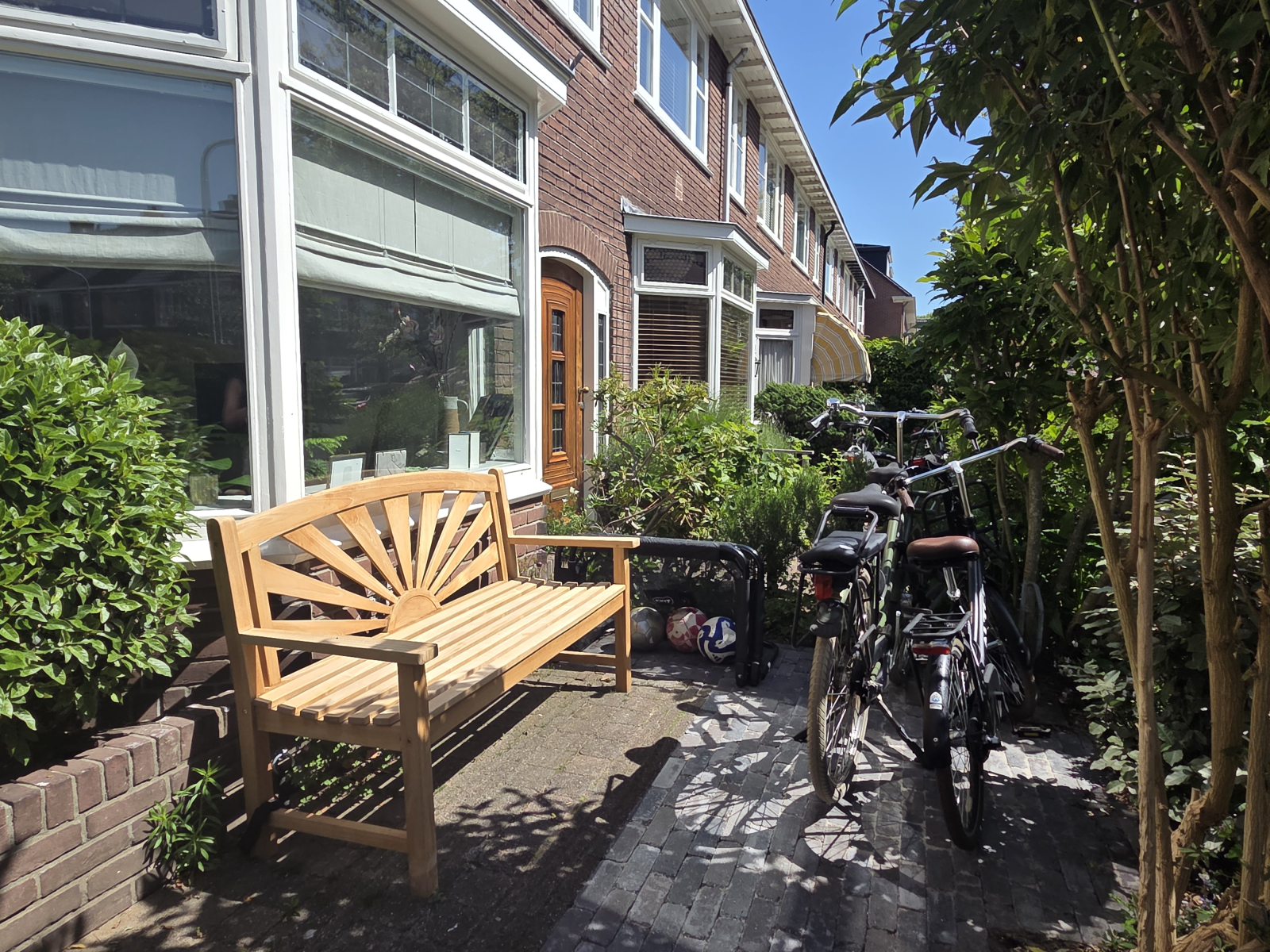 Modern & cosy family home in Haarlem, near Amsterdam and the beach!
