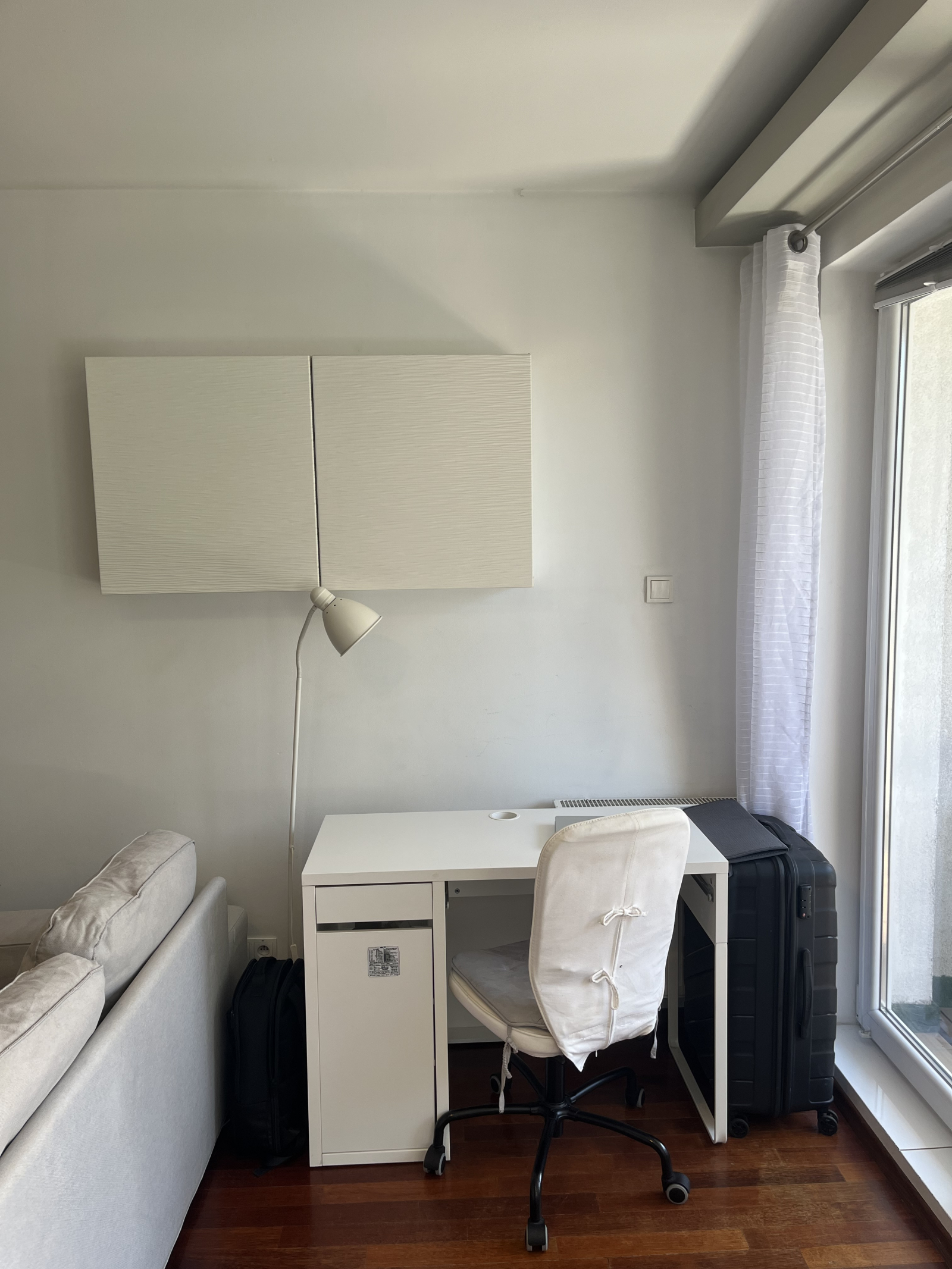 Cozy studio with balcony in peaceful Żoliborz, close to city center