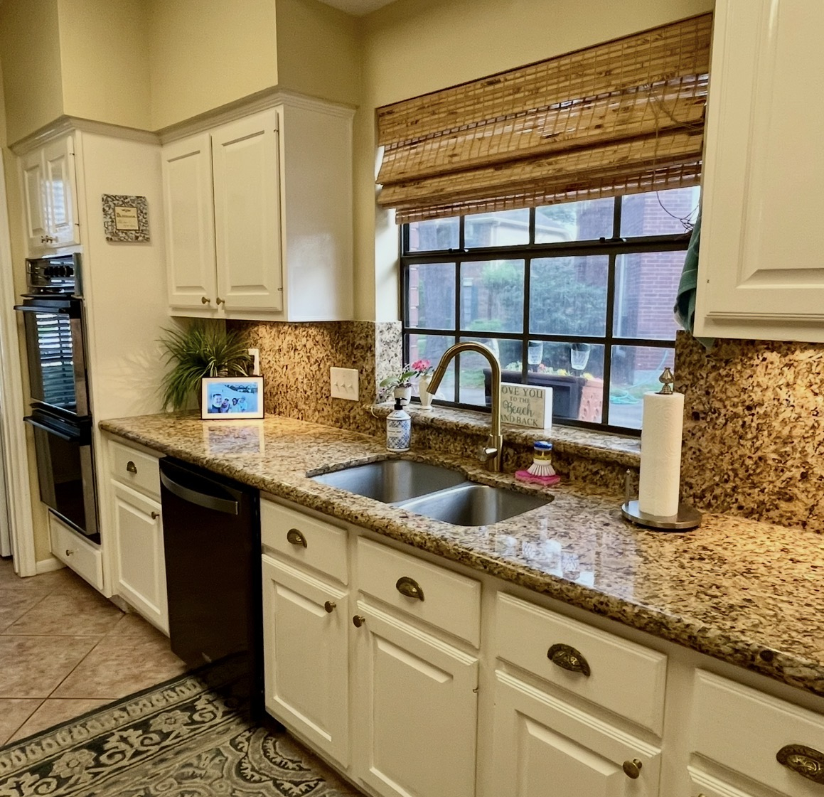 Elegant with a Touch of Charm/Fun, 3 BR Home