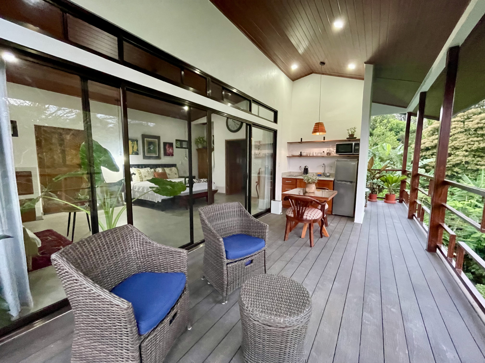 Elegant comfort in the heart of Nuevo Arenal * Royal Coop Villa