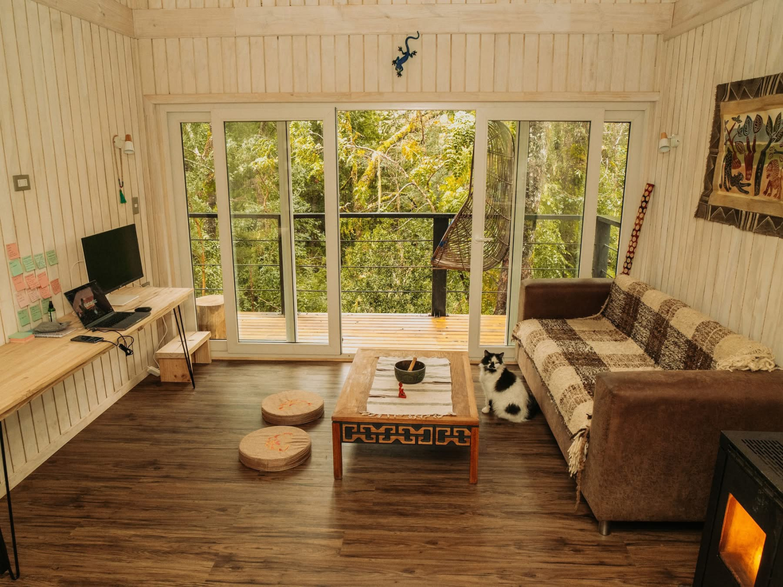 Casa mágica del bosque