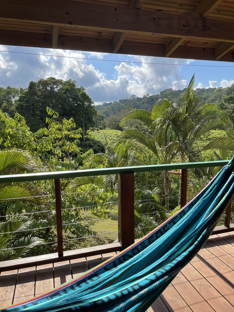 Weelderig landelijk huis aan de rand van de jungle