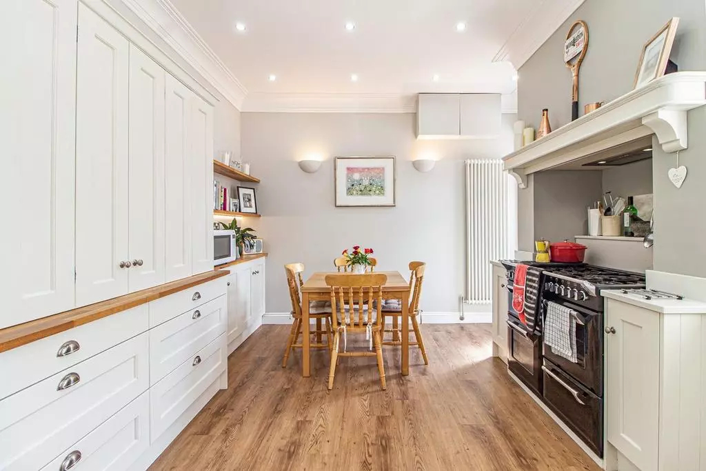 Maison familiale confortable située dans un village en périphérie de Cardiff, dans le sud du Pays de Galles
