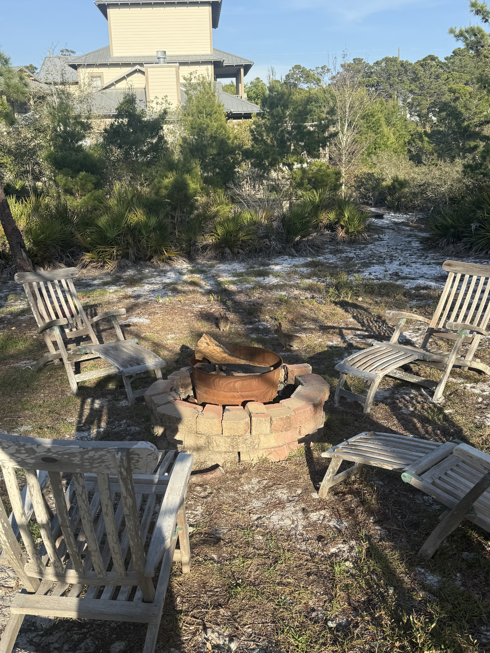 Beautiful family home walking distance to the emerald coast