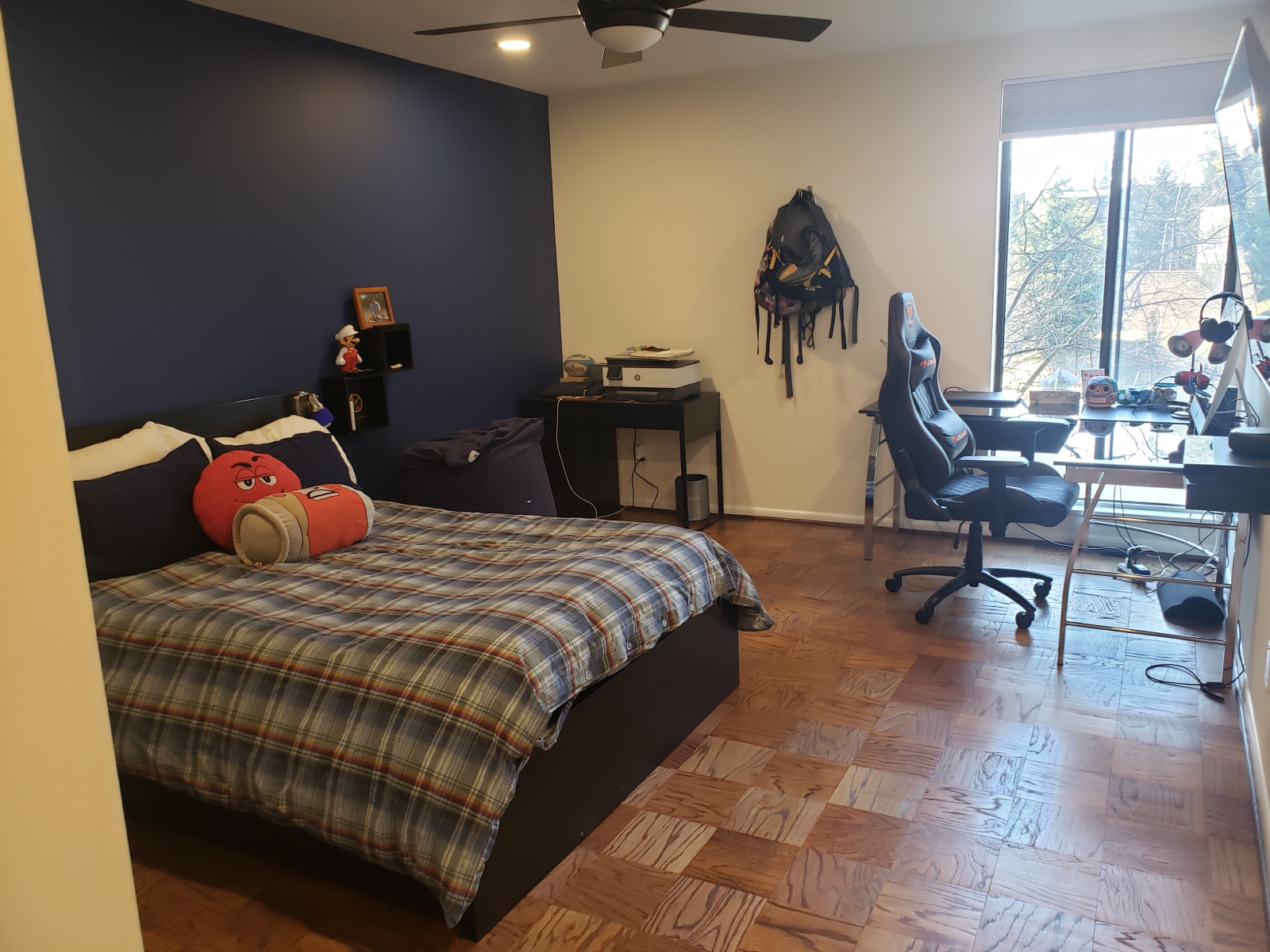 Apartamento de 1 quarto recém-reformado perto de DC, com piscina, a apenas 2 quarteirões da estação de metrô da linha vermelha