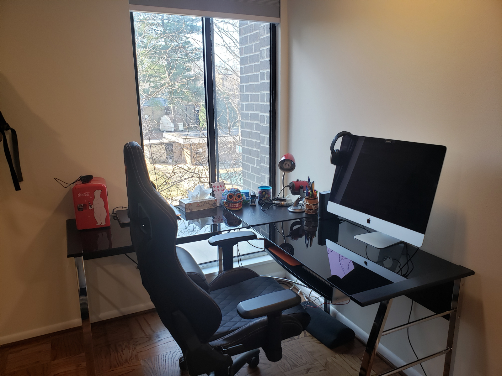Apartamento de 1 quarto recém-reformado perto de DC, com piscina, a apenas 2 quarteirões da estação de metrô da linha vermelha