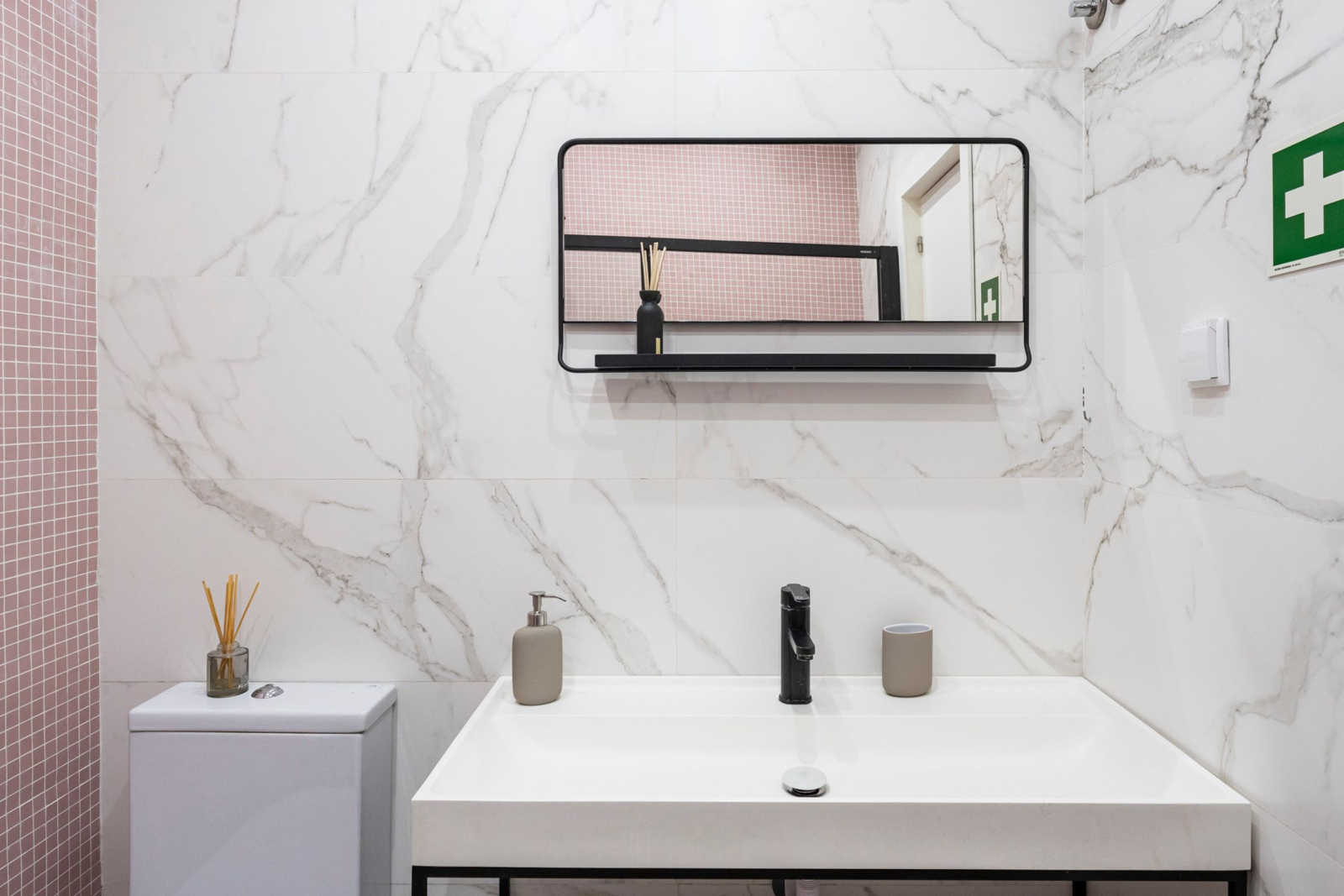 Moderno de 3 dormitorios y 2 baños en el centro de Oporto, Portugal