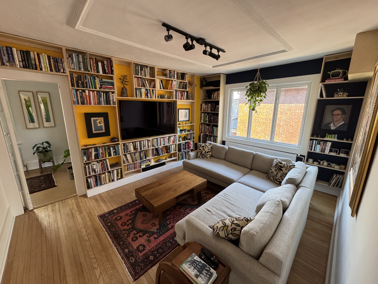 Grande casa centenaria proprio in città