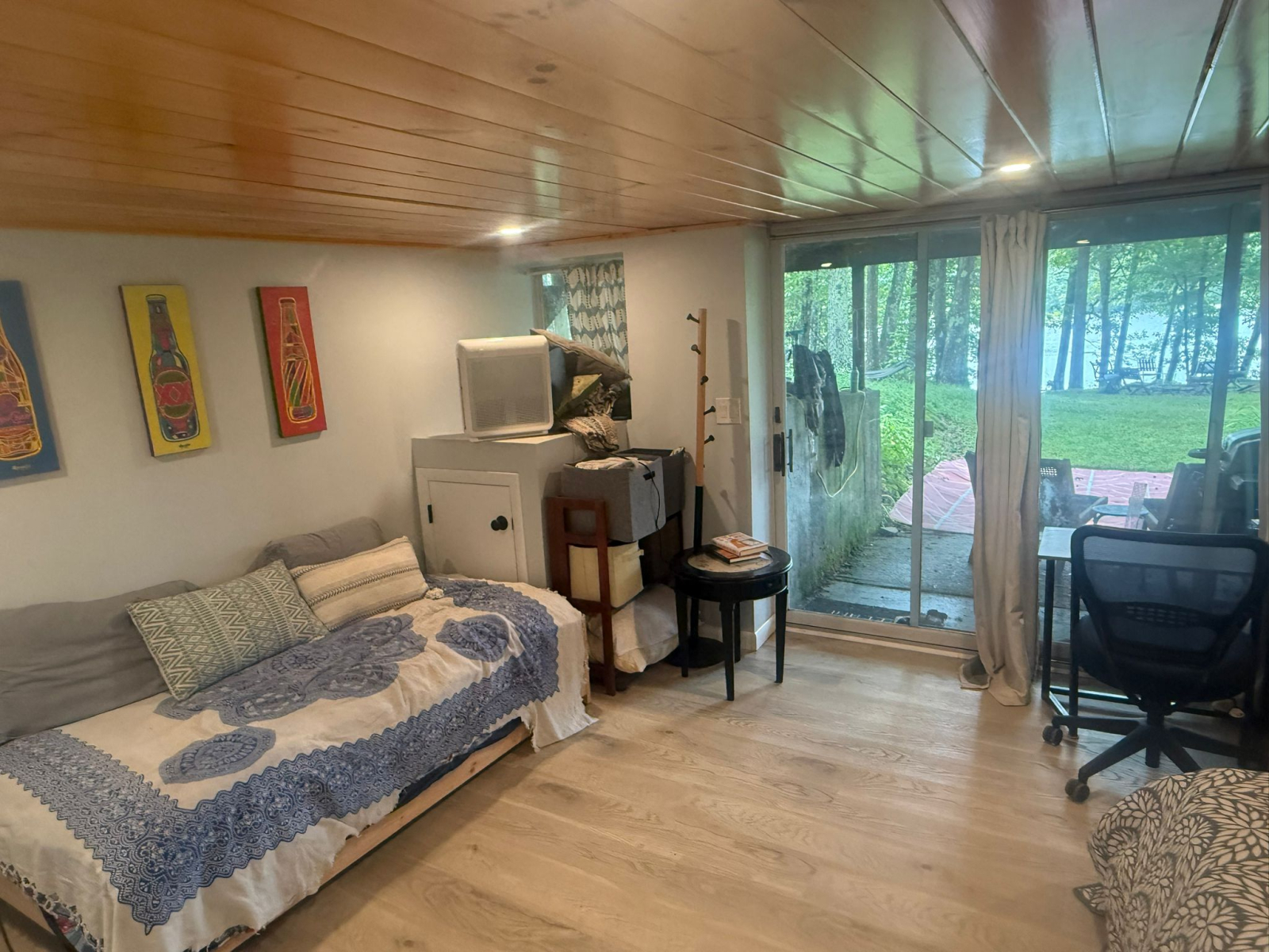 Lakeside Chalet in Central MA