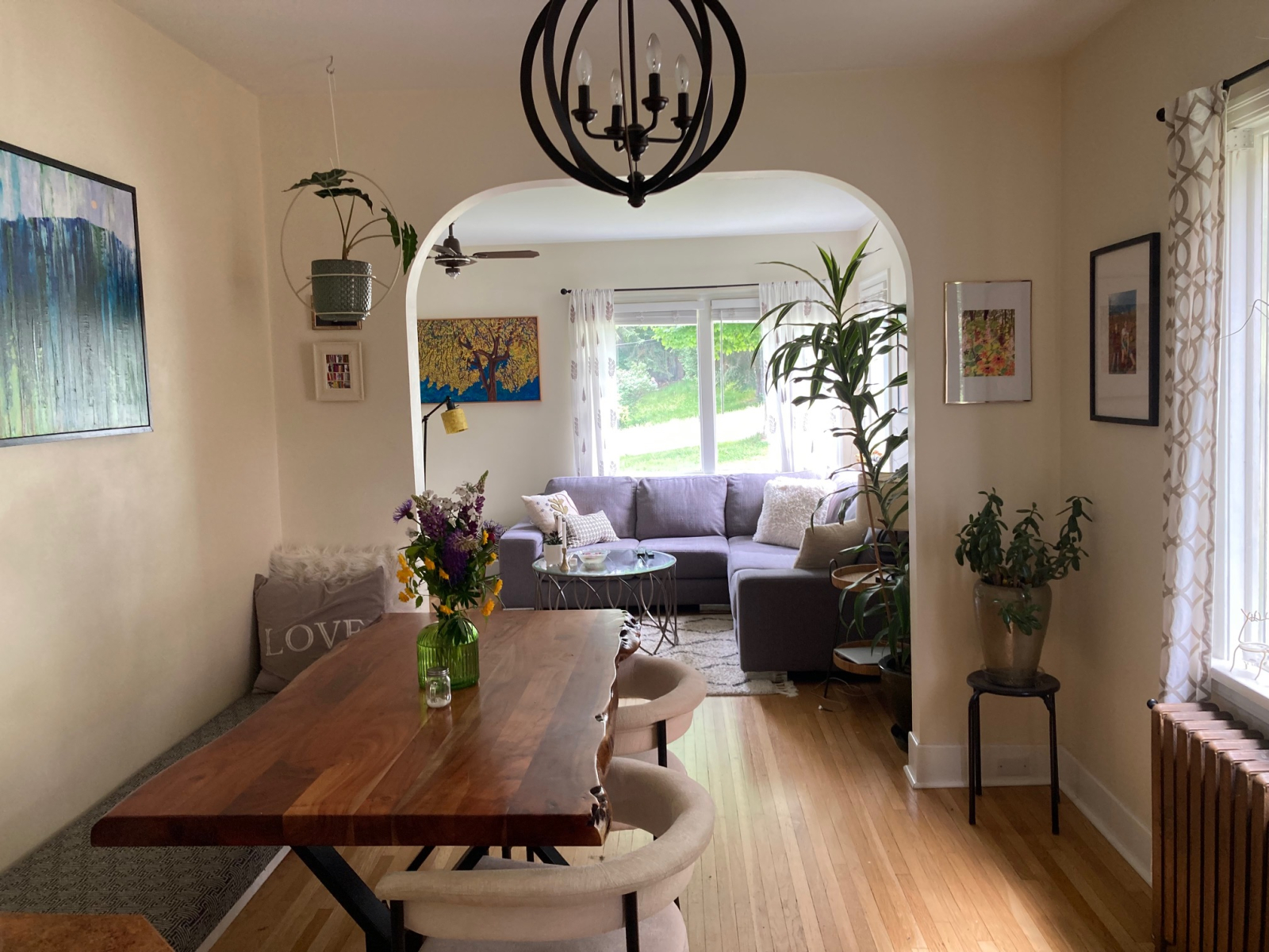 Charming character home within walking distance to the historic downtown Nelson