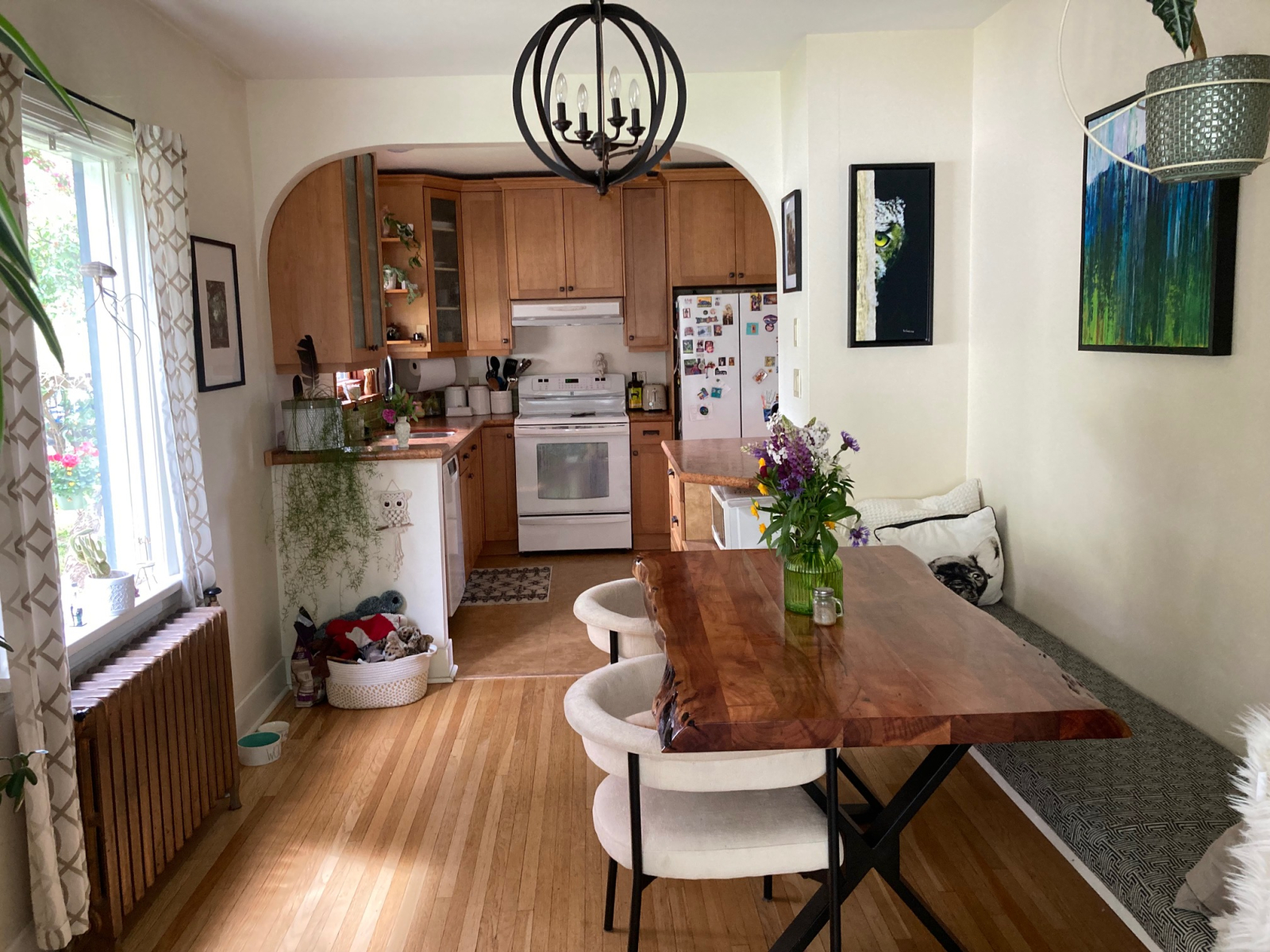 Charming character home within walking distance to the historic downtown Nelson