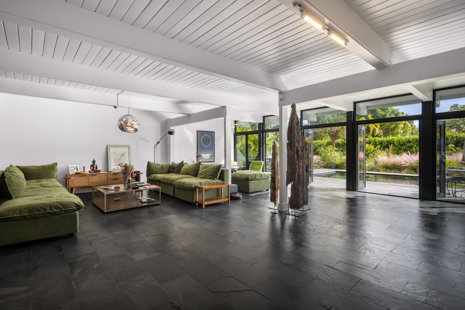 Pinecrest Tropical Home with pool