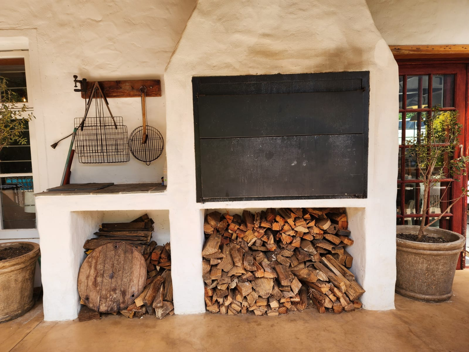 Characterful farmhouse on the mountainside