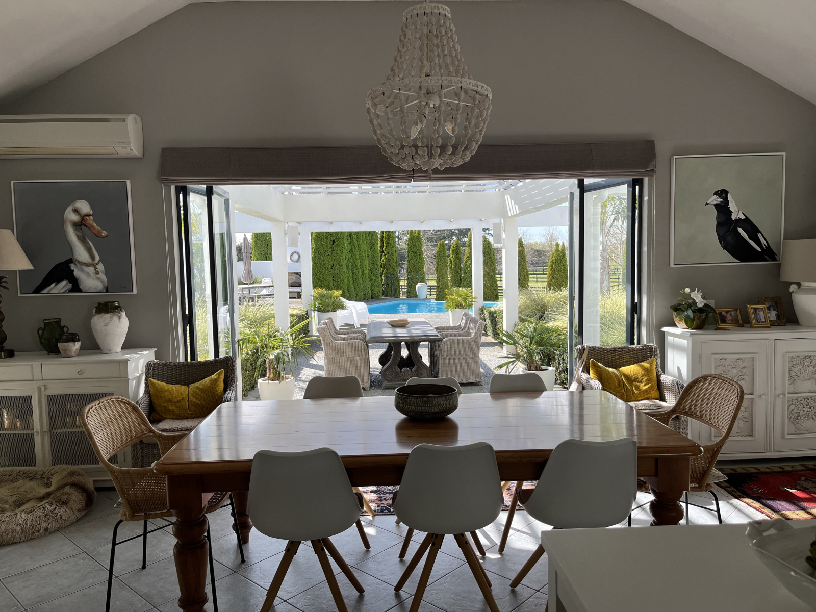 Spacious home on a lifestyle property very close to our cosmopolitan village