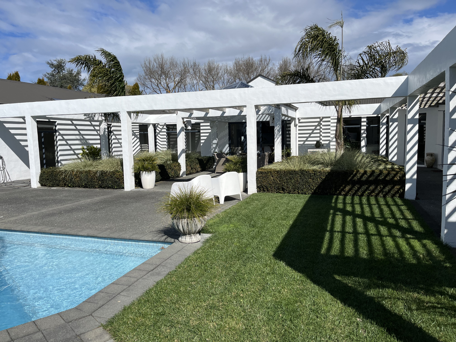 Spacious home on a lifestyle property very close to our cosmopolitan village