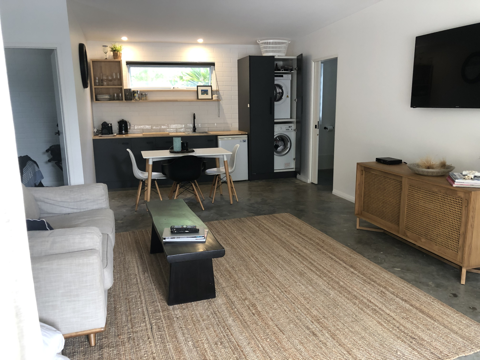 Loop naar het strand modern Huis.