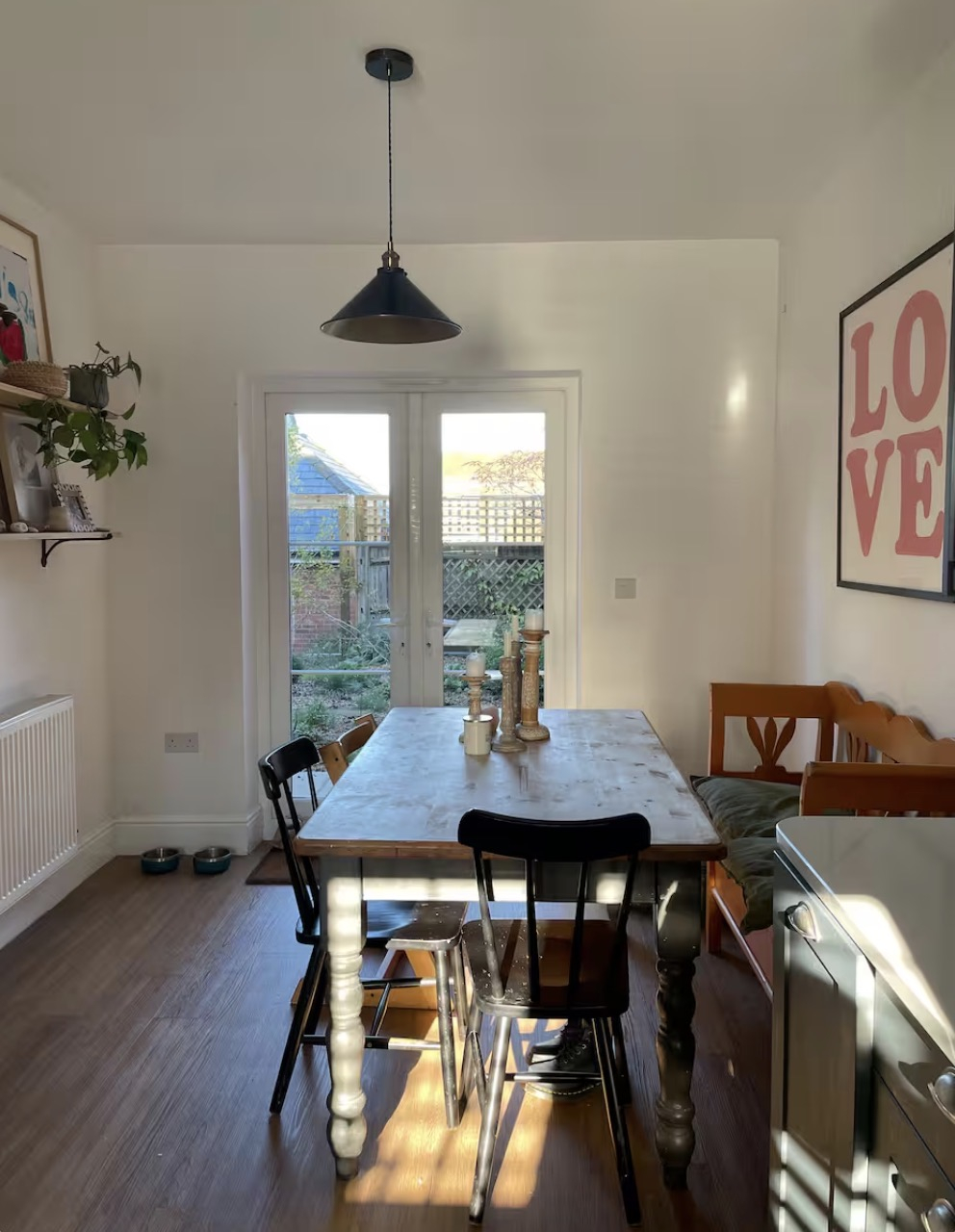 Cosy country escape close to the beach