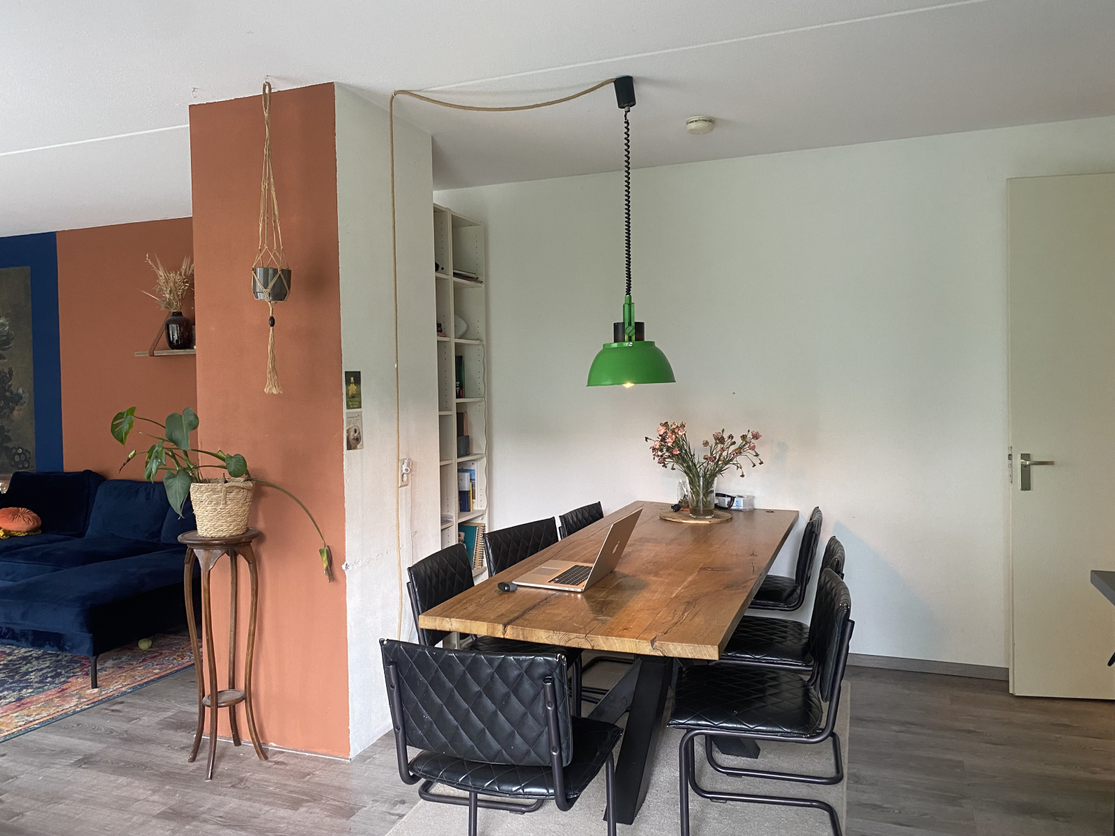 House full of light and life, 10 minutes from Amsterdam central