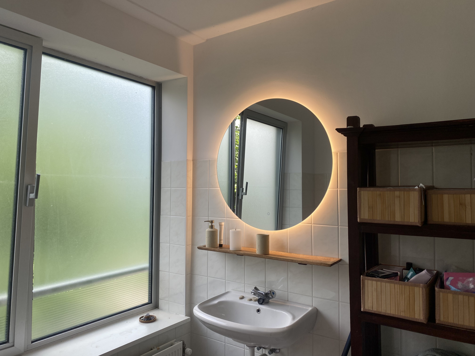 House full of light and life, 10 minutes from Amsterdam central