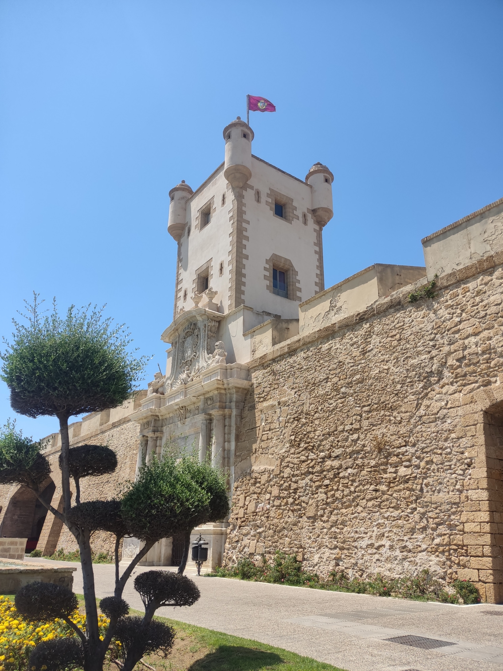 Cádiz base camp