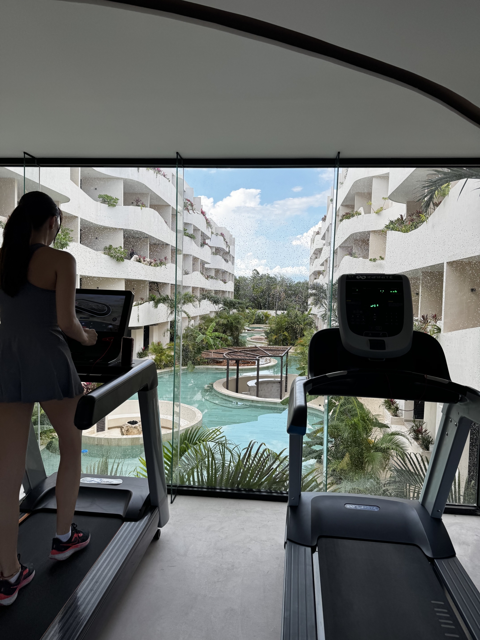 Welcome to my brand-new, fully furnished condo-hotel apartment in Tulum.