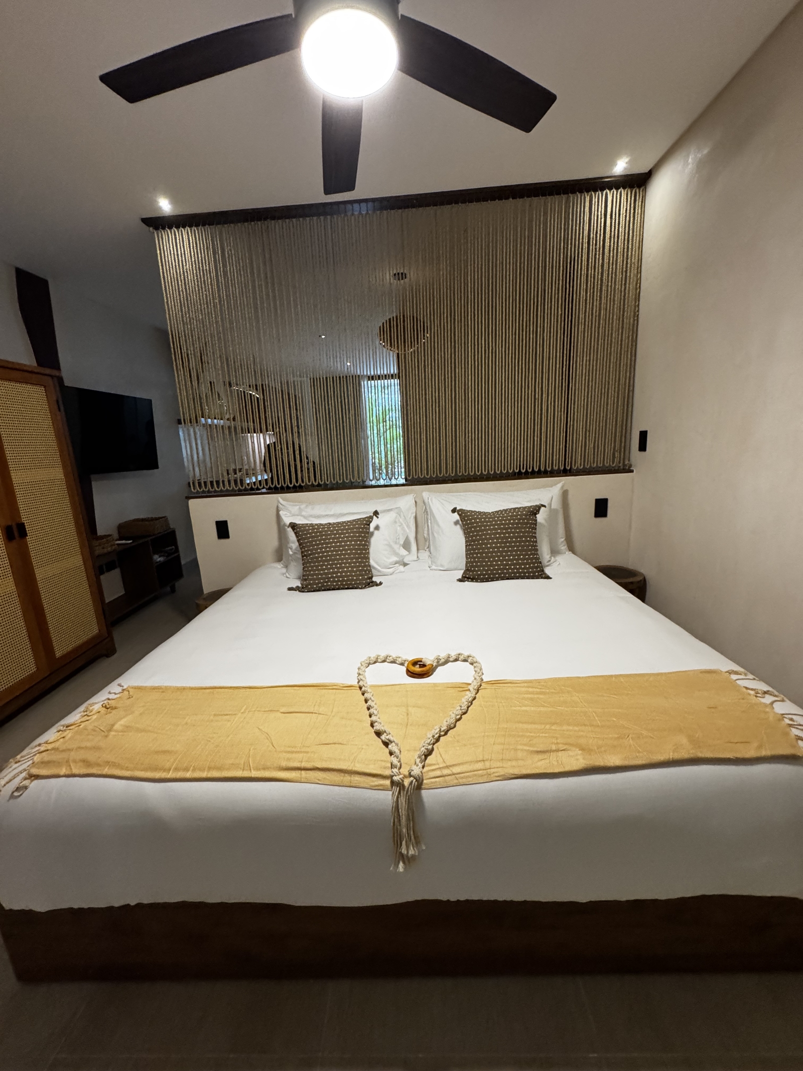 Welcome to my brand-new, fully furnished condo-hotel apartment in Tulum.