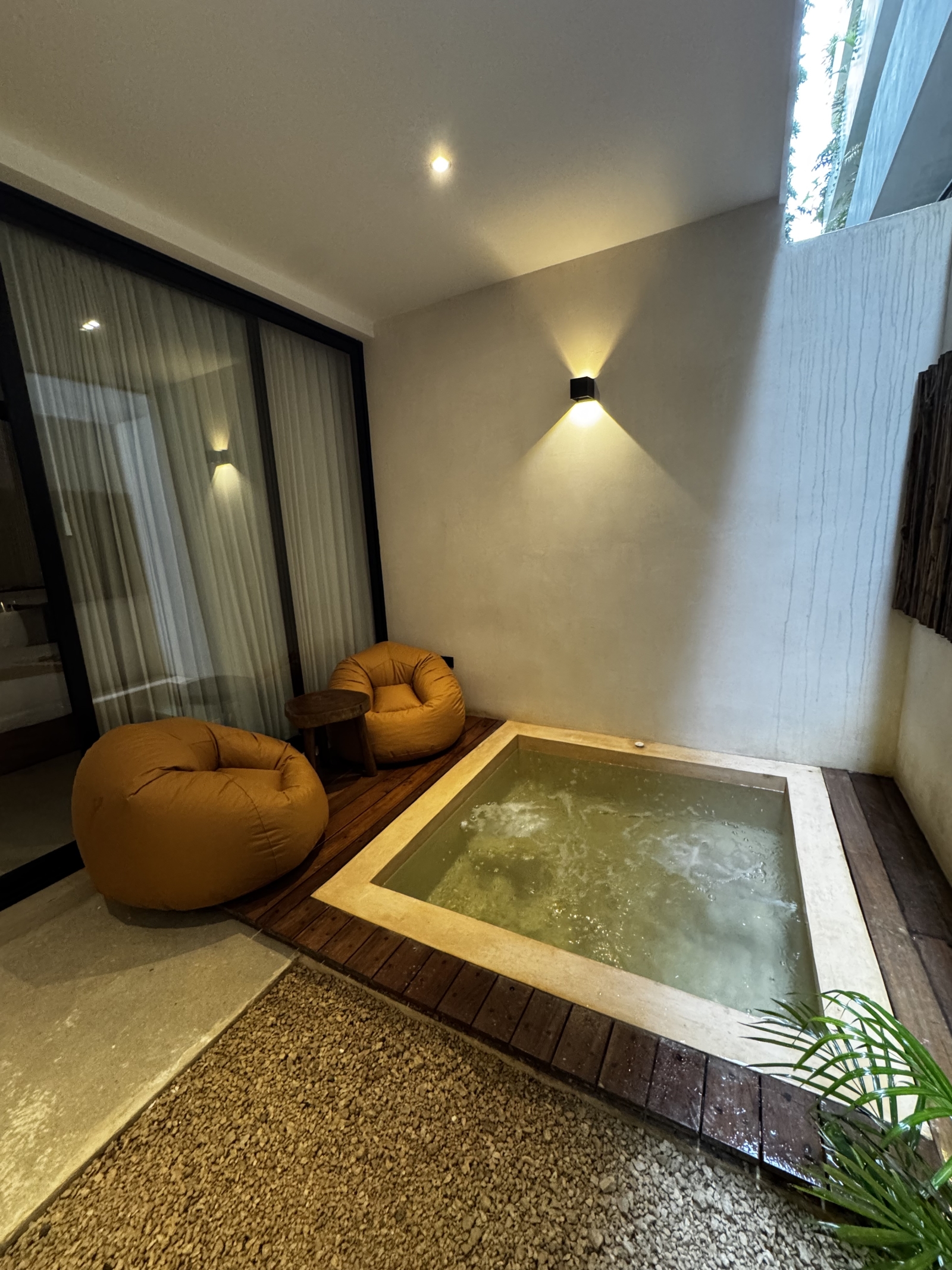 Welcome to my brand-new, fully furnished condo-hotel apartment in Tulum.
