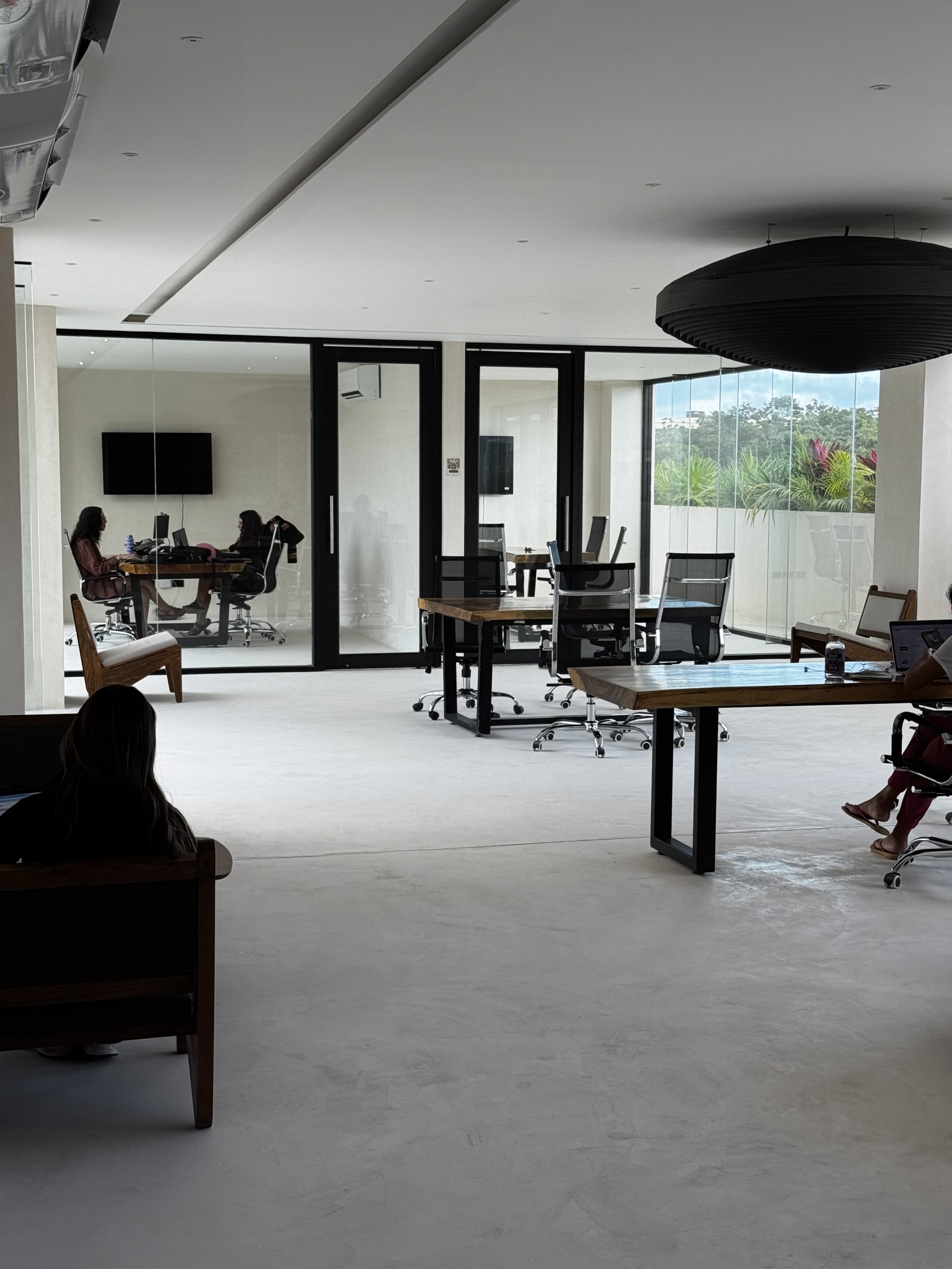 Welcome to my brand-new, fully furnished condo-hotel apartment in Tulum.