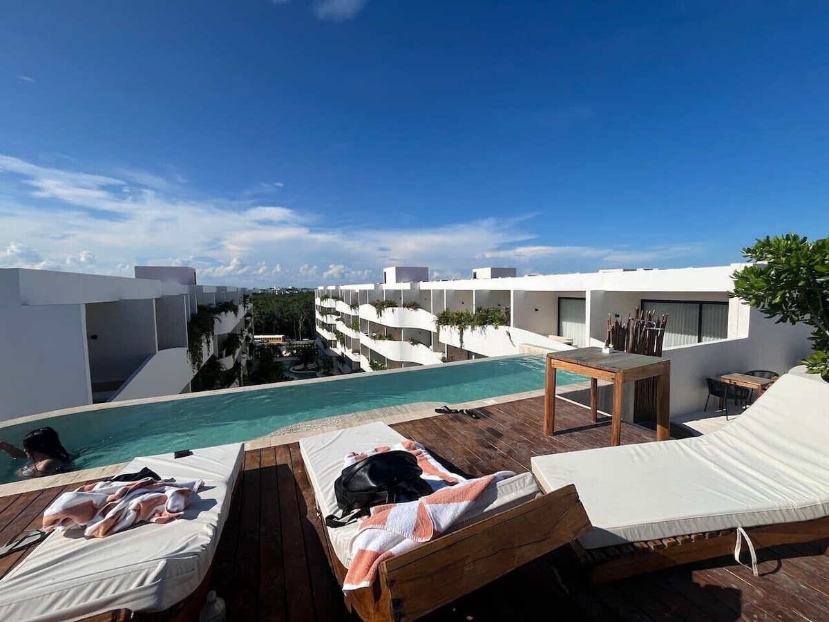 Welcome to my brand-new, fully furnished condo-hotel apartment in Tulum.