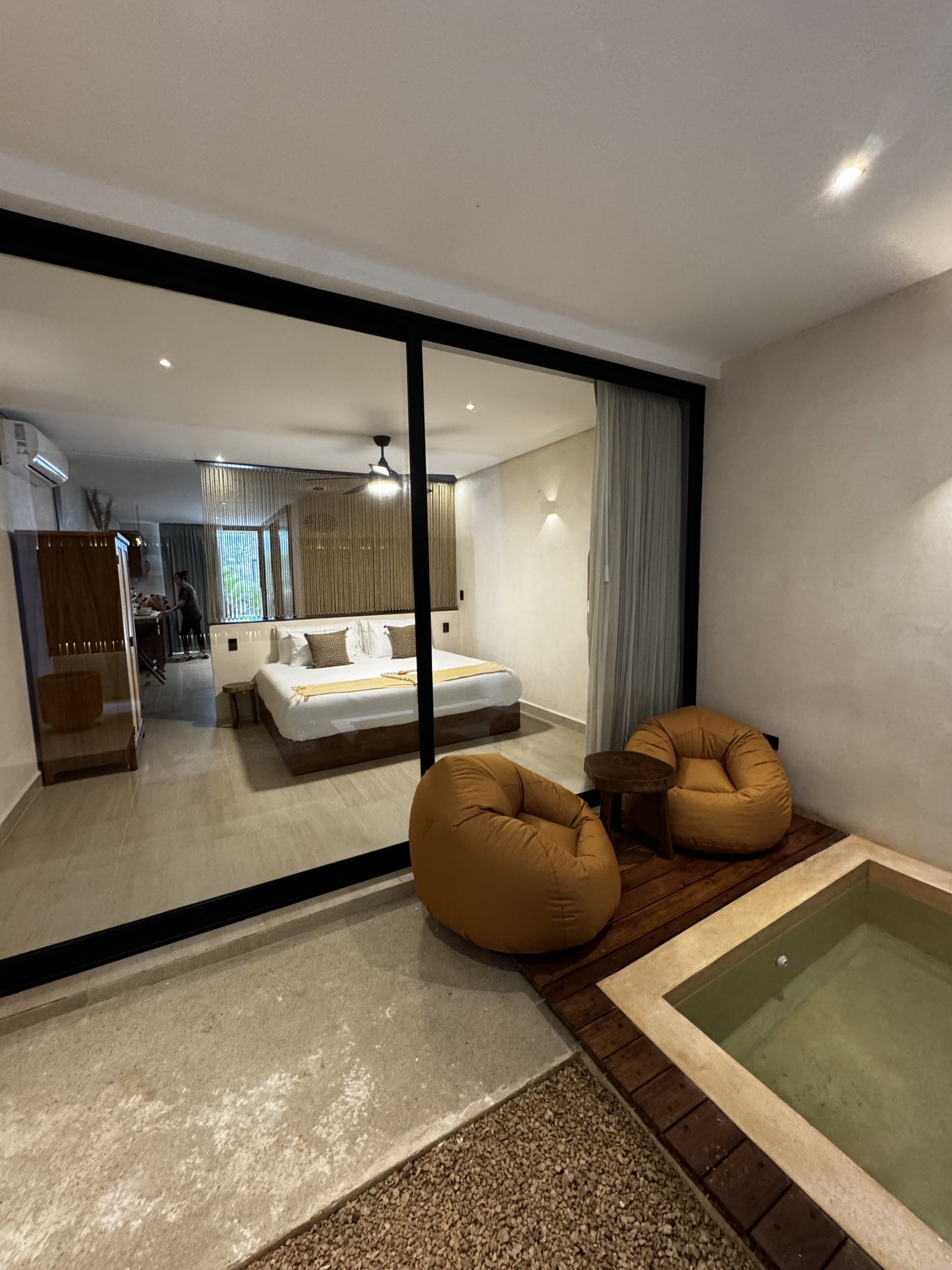 Welcome to my brand-new, fully furnished condo-hotel apartment in Tulum.