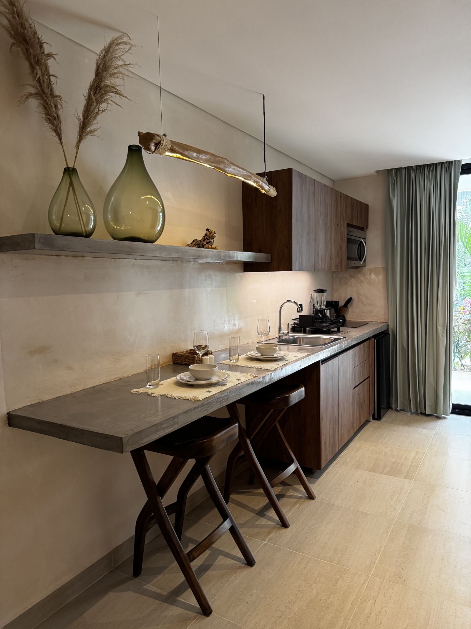 Welcome to my brand-new, fully furnished condo-hotel apartment in Tulum.
