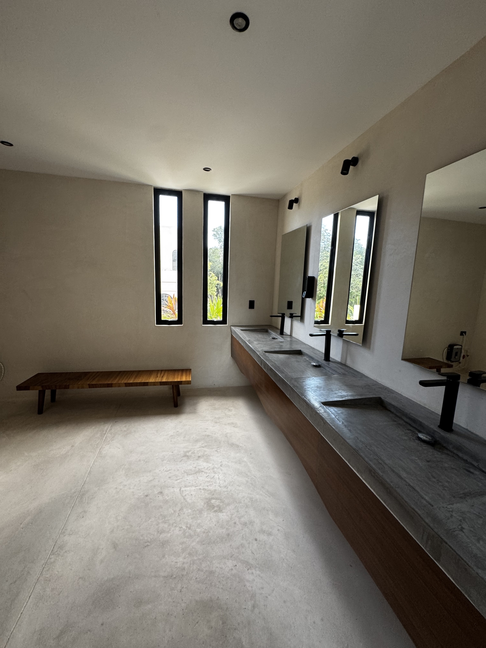 Welcome to my brand-new, fully furnished condo-hotel apartment in Tulum.