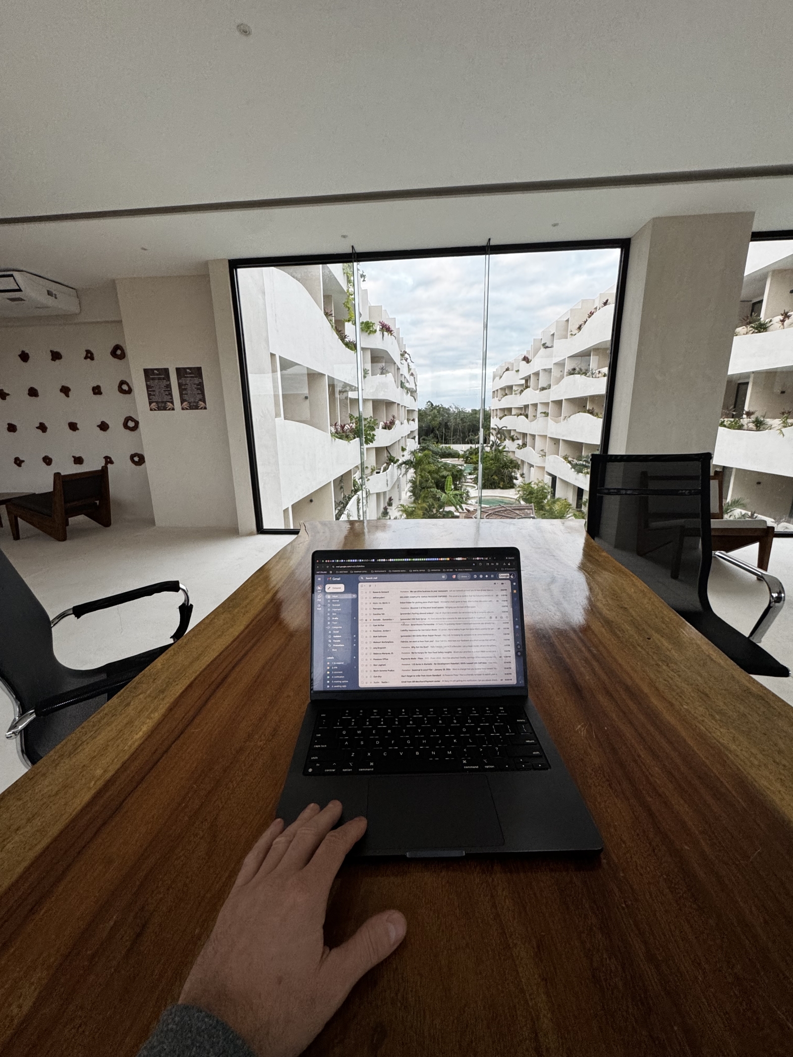 Welcome to my brand-new, fully furnished condo-hotel apartment in Tulum.