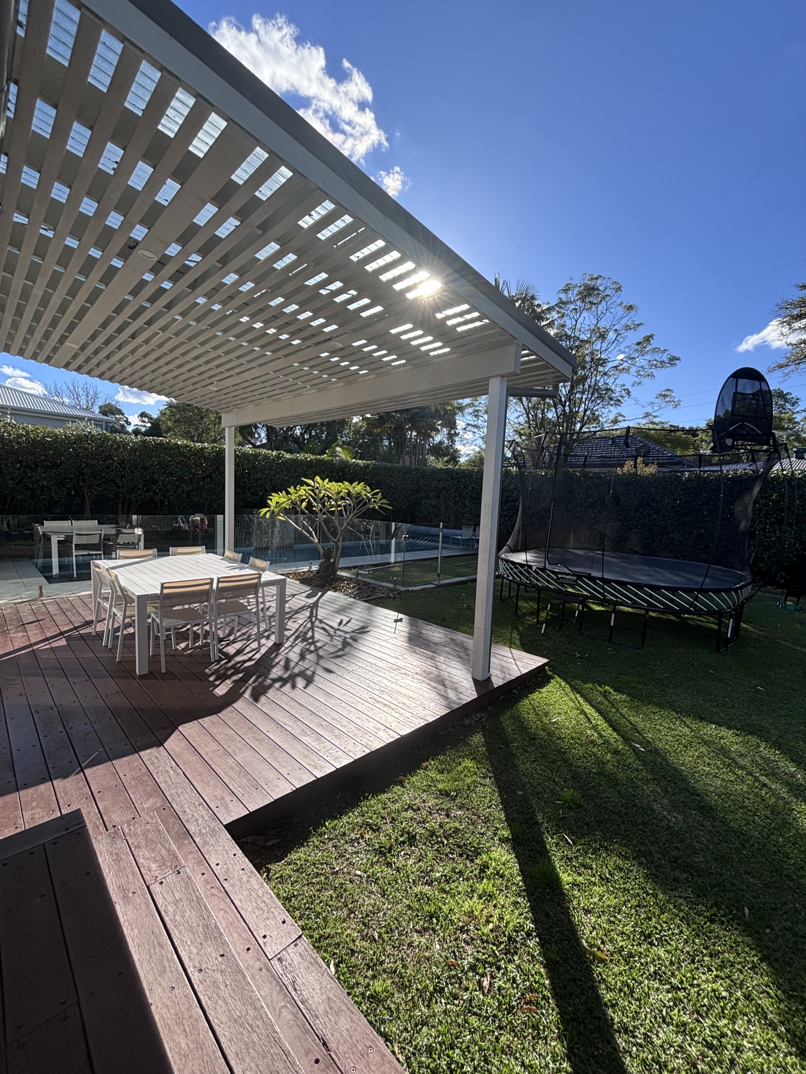 Northern Beaches Family Home - Bush, Beaches & Lagoon on Sydney's Doorstep