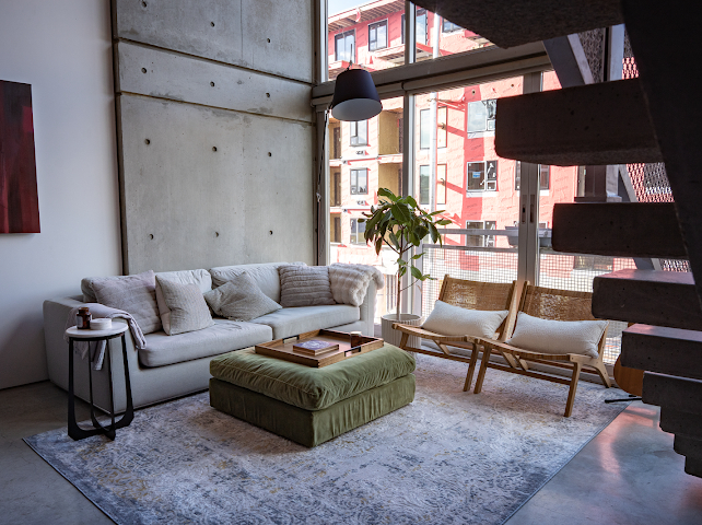 Loft arquitectónico de dos plantas con oasis en la azotea junto a la isla Granville