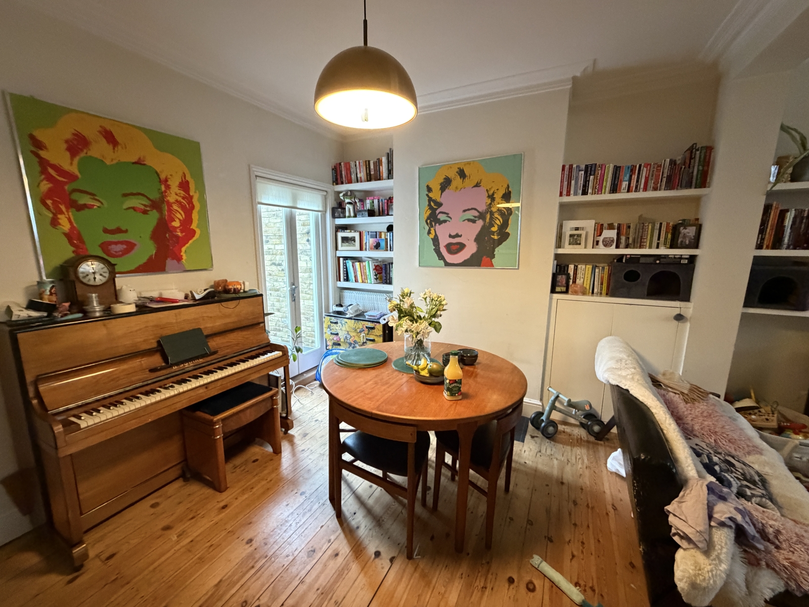 Beautifully updated Victorian maisonette on leafy south London street.